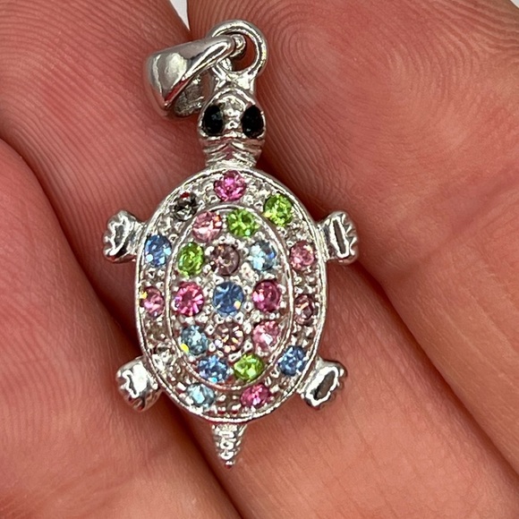 Jewelry - Turtle Crystal Pendant